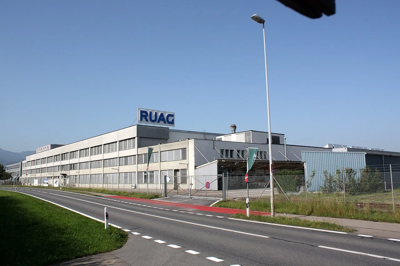 Vliegtuigmontagehal van wapenbedrijf RUAG in Emmen
